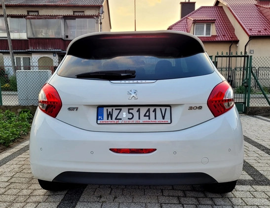 Peugeot 208 cena 23900 przebieg: 117000, rok produkcji 2013 z Staszów małe 154